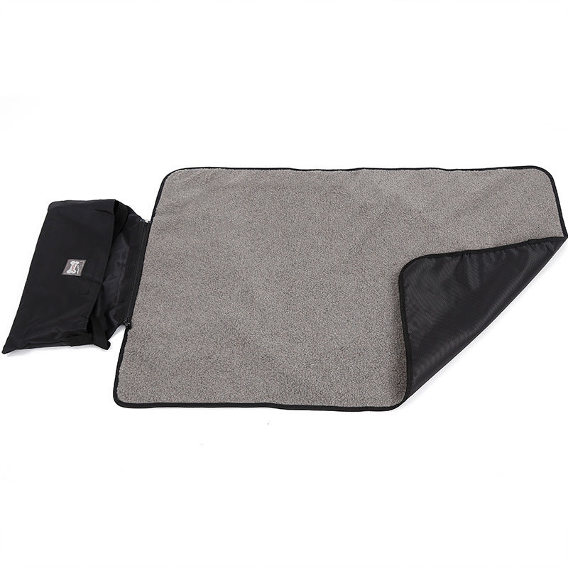 Outdoor Pet Blanket Waterproof, Warm, Dog/Cat Products